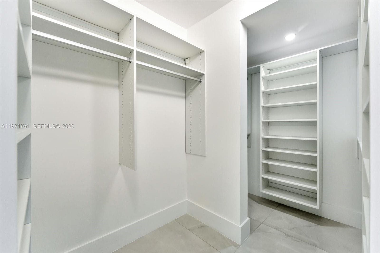 3400 SW 27th Ave # 602, Miami FL 33133 — 29