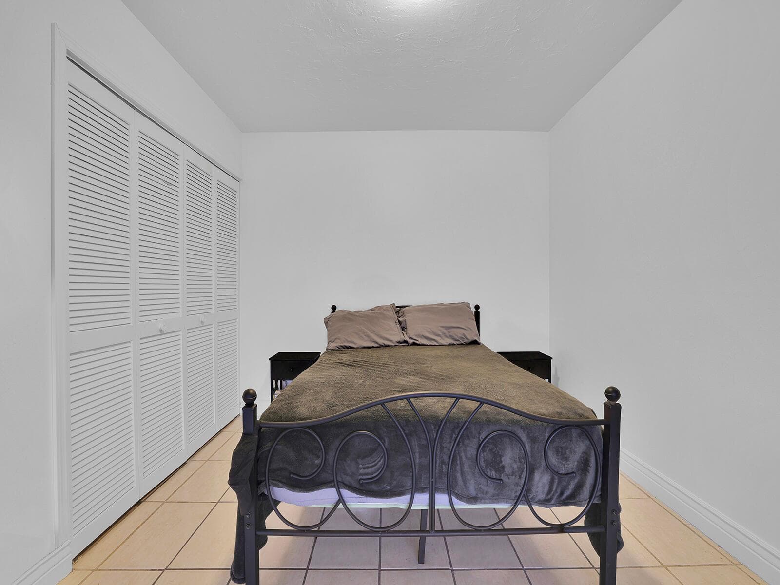 9702 NW 5th Lane # 9702, Miami FL 33172 — 15