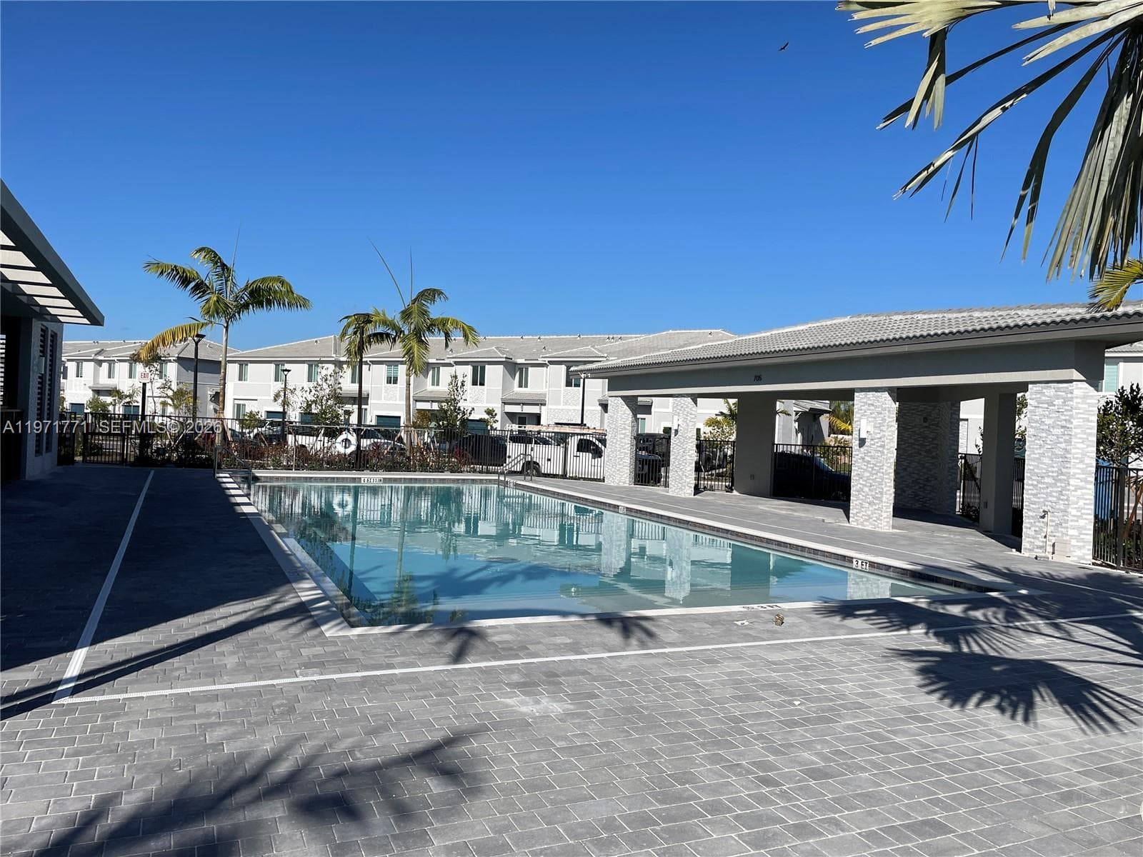 1427 SE 7th Ter # 1427, Homestead FL 33034 — 33