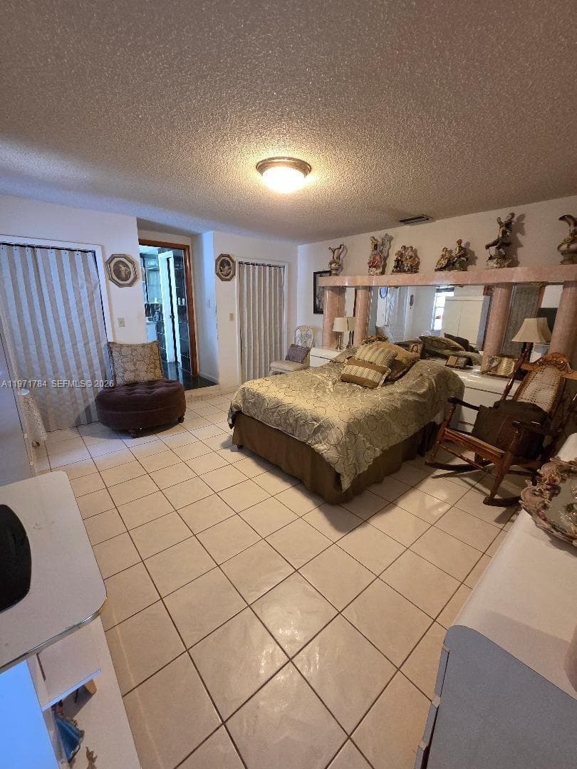 1341 E 8th Ave, Hialeah FL 33010 — 11