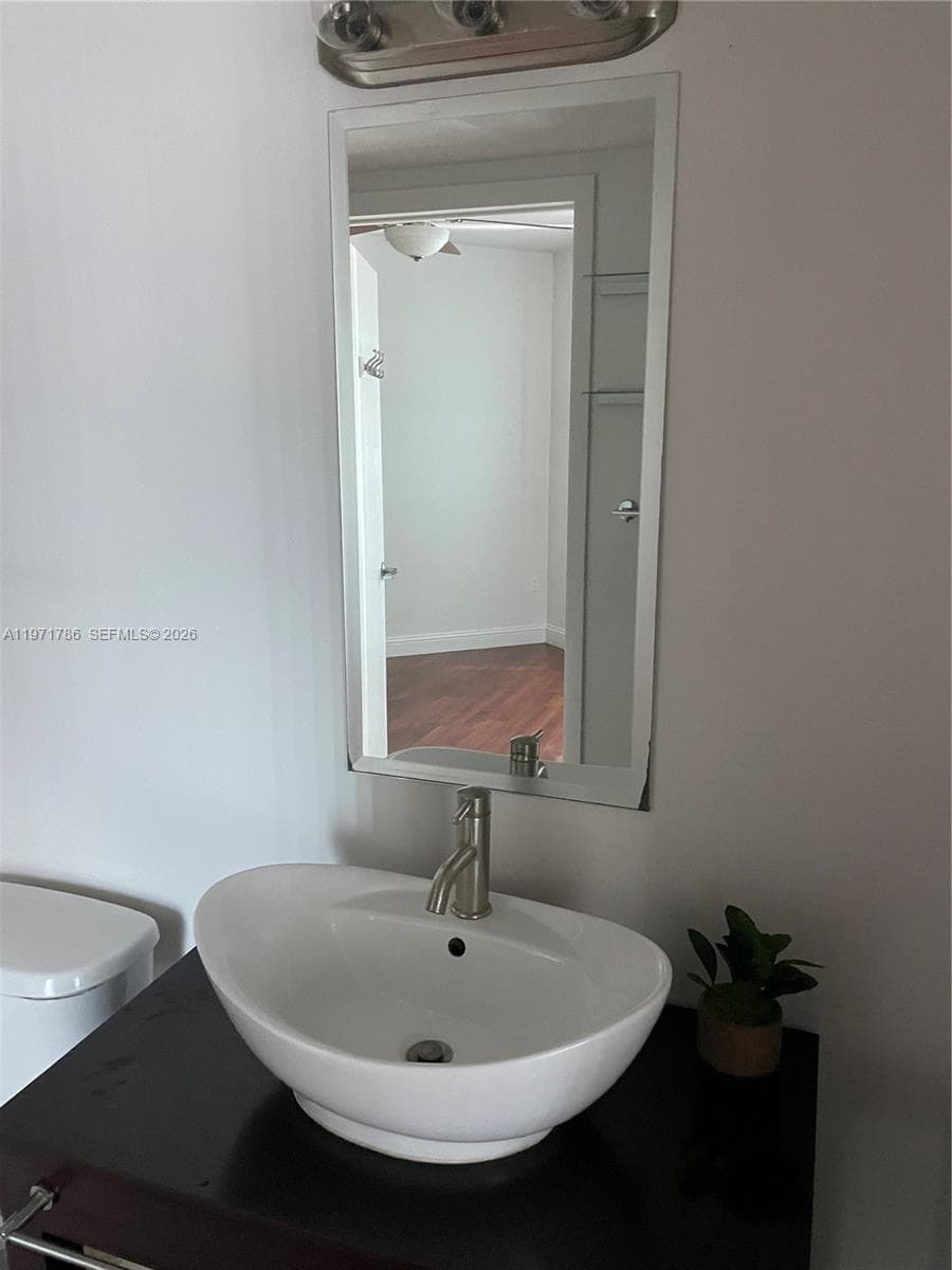 350 S Miami Ave # 3108, Miami FL 33130 — 20