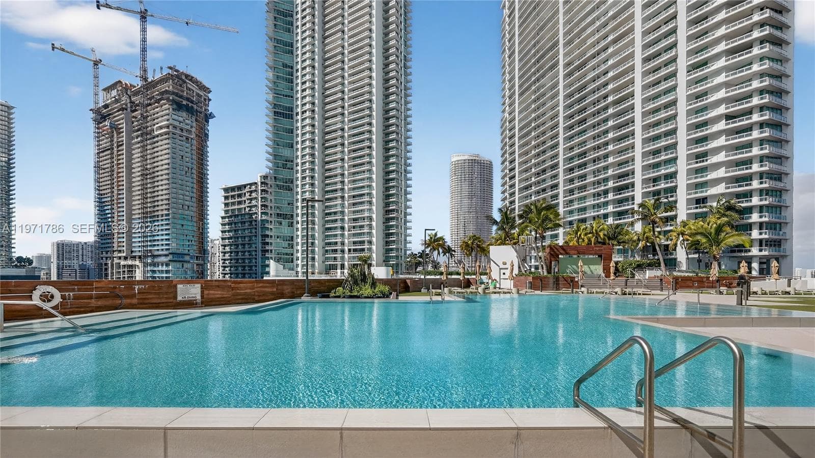 350 S Miami Ave # 3108, Miami FL 33130 — 51