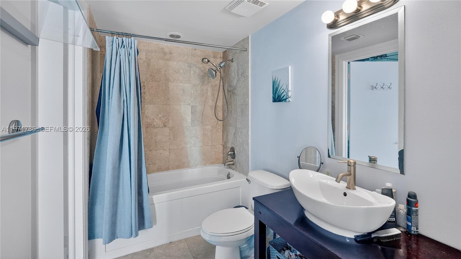 350 S Miami Ave # 3108, Miami FL 33130 — 55