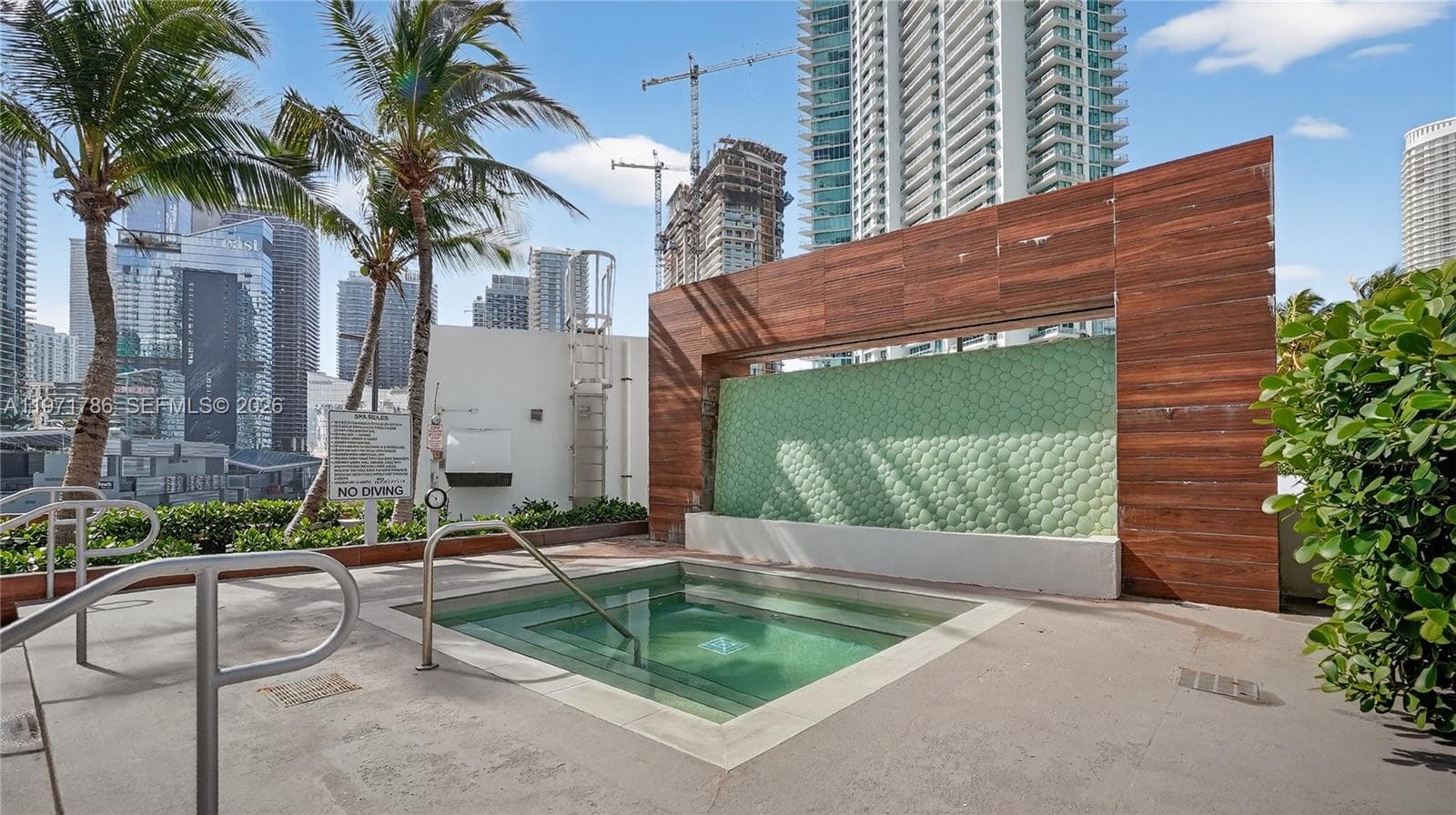 350 S Miami Ave # 3108, Miami FL 33130 — 59