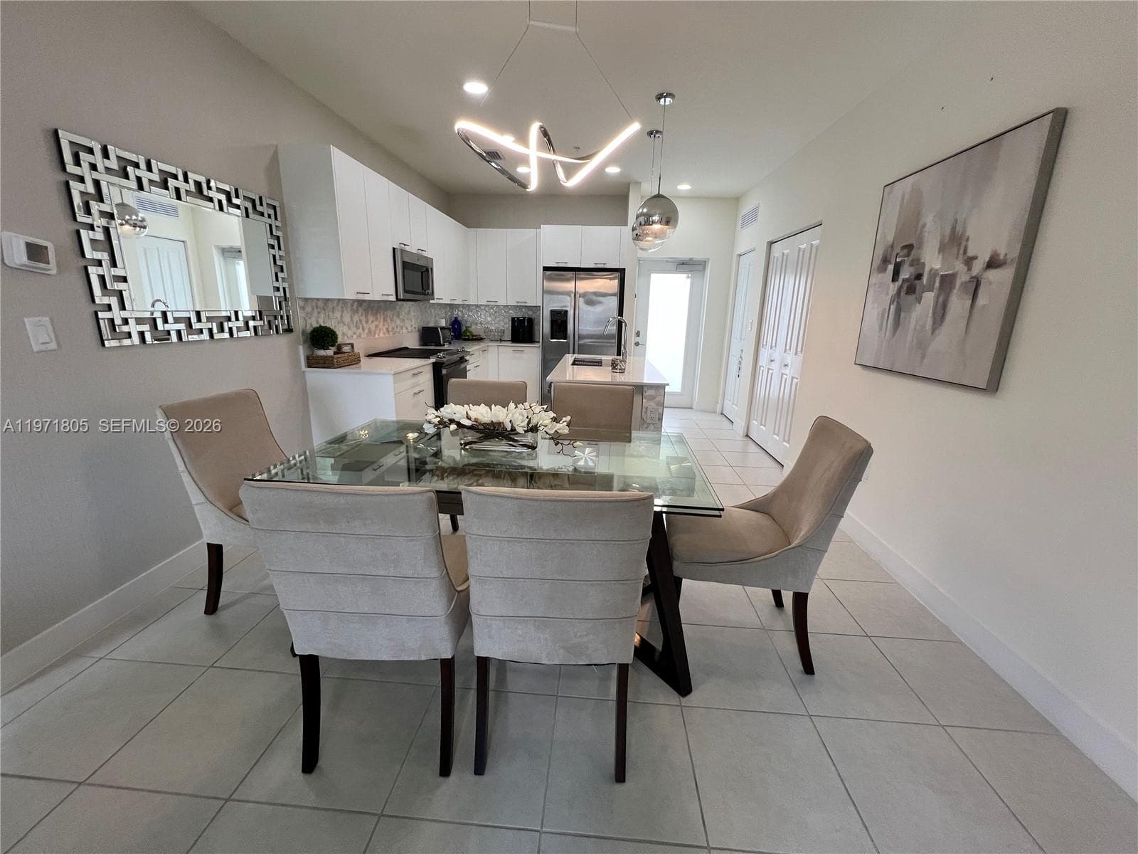 8001 NW 41ST ST # 406, Doral FL 33166 — 3