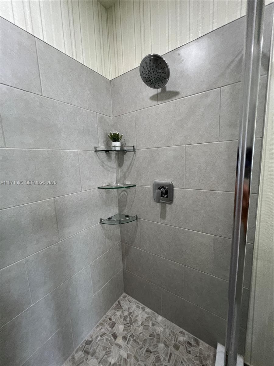 8001 NW 41ST ST # 406, Doral FL 33166 — 20