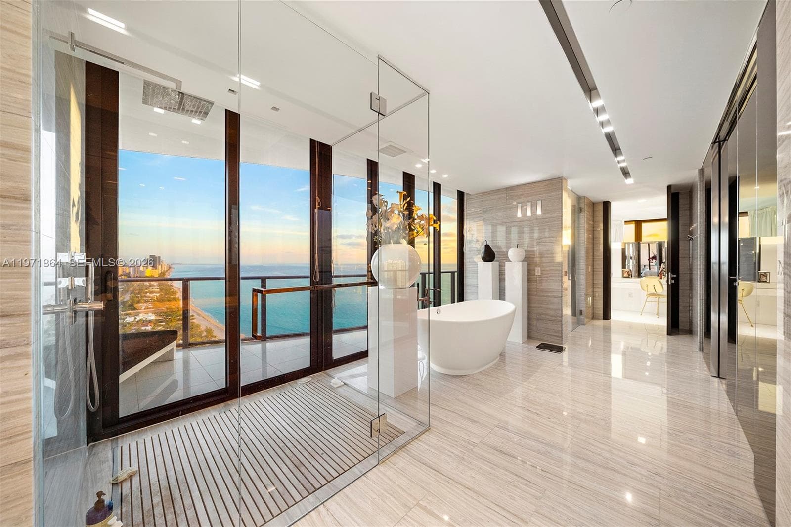 19575 Collins Ave # 30, Sunny Isles Beach FL 33160 — 35