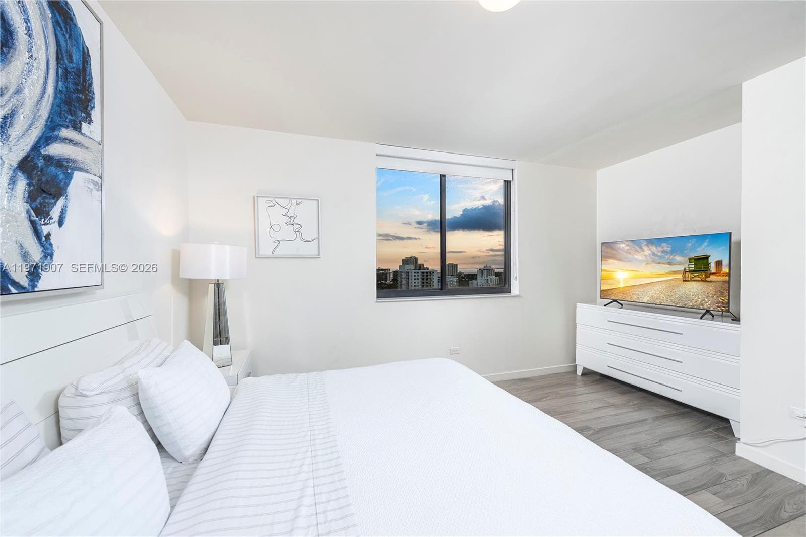 999 SW 1st Ave # 2204, Miami FL 33130 — 12