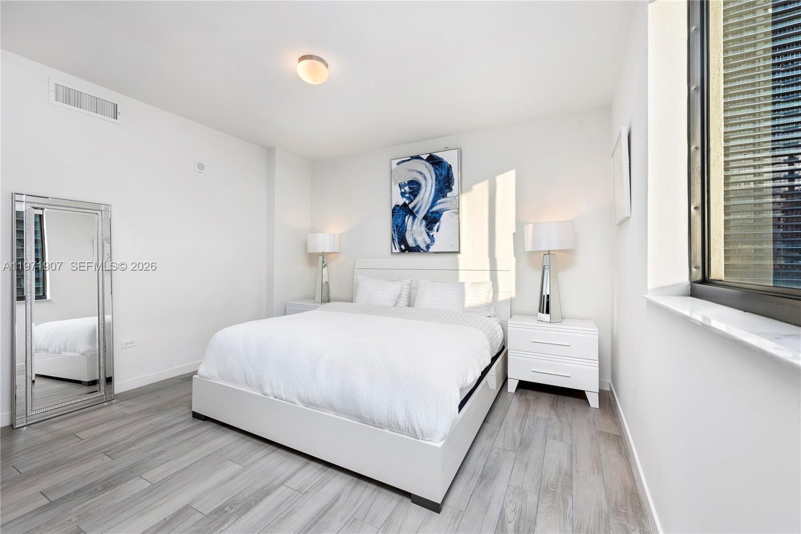 999 SW 1st Ave # 2204, Miami FL 33130 — 10