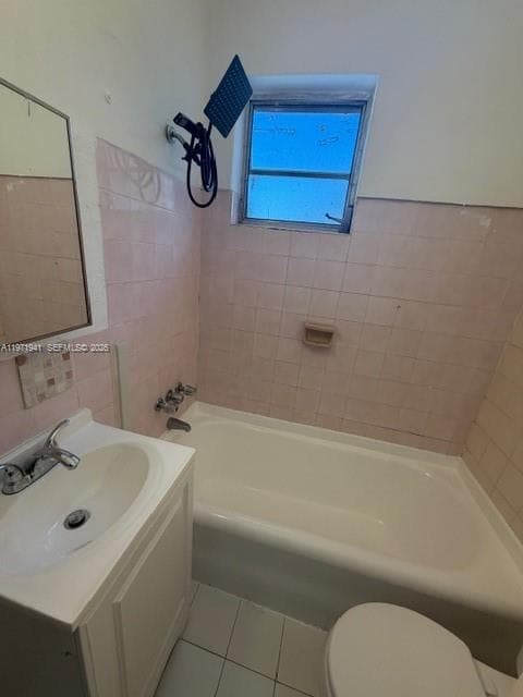 2368 NW 3rd St # 4, Miami FL 33125 — 11