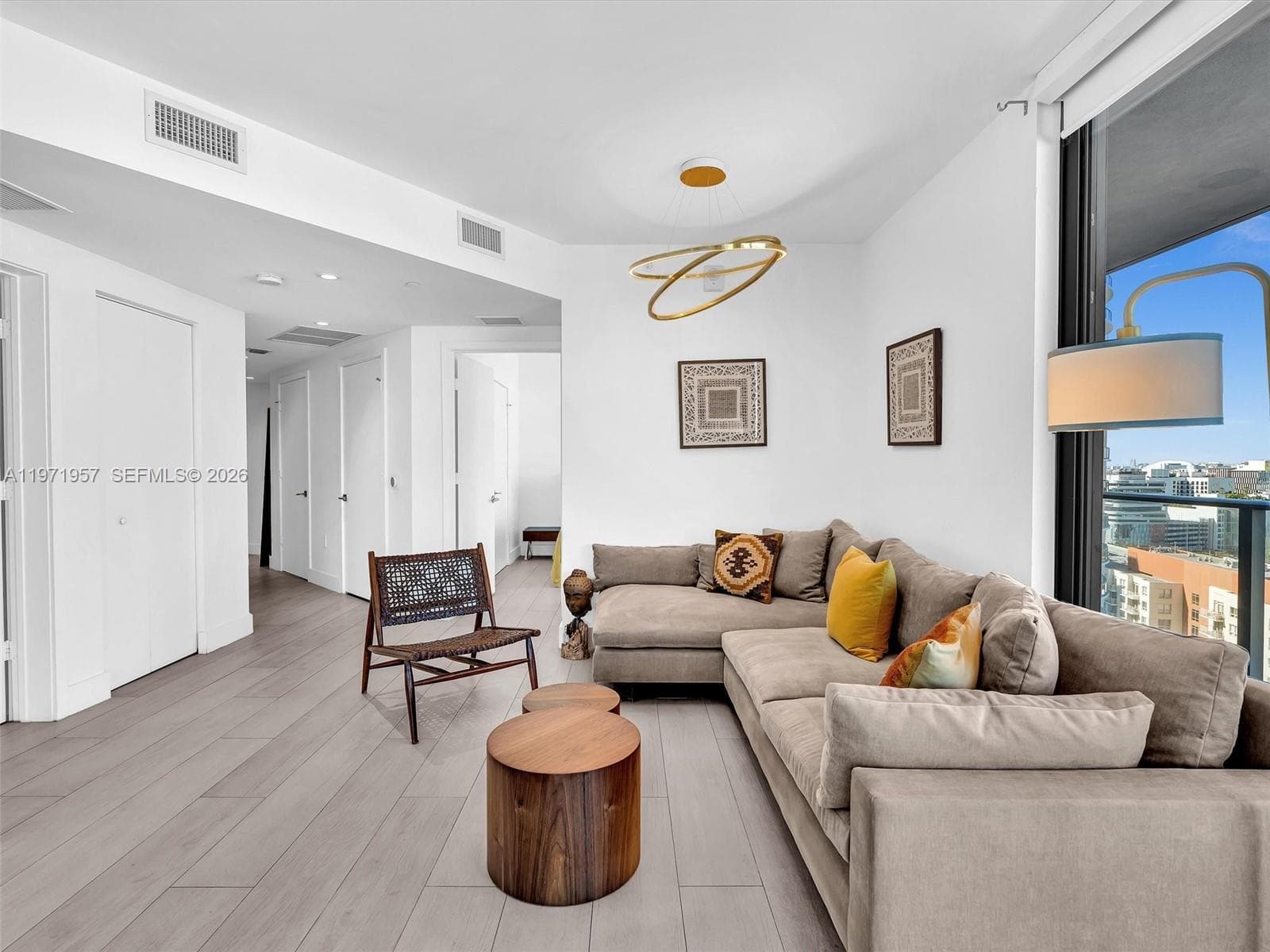 121 NE 34th St # 2016, Miami FL 33137 — 6