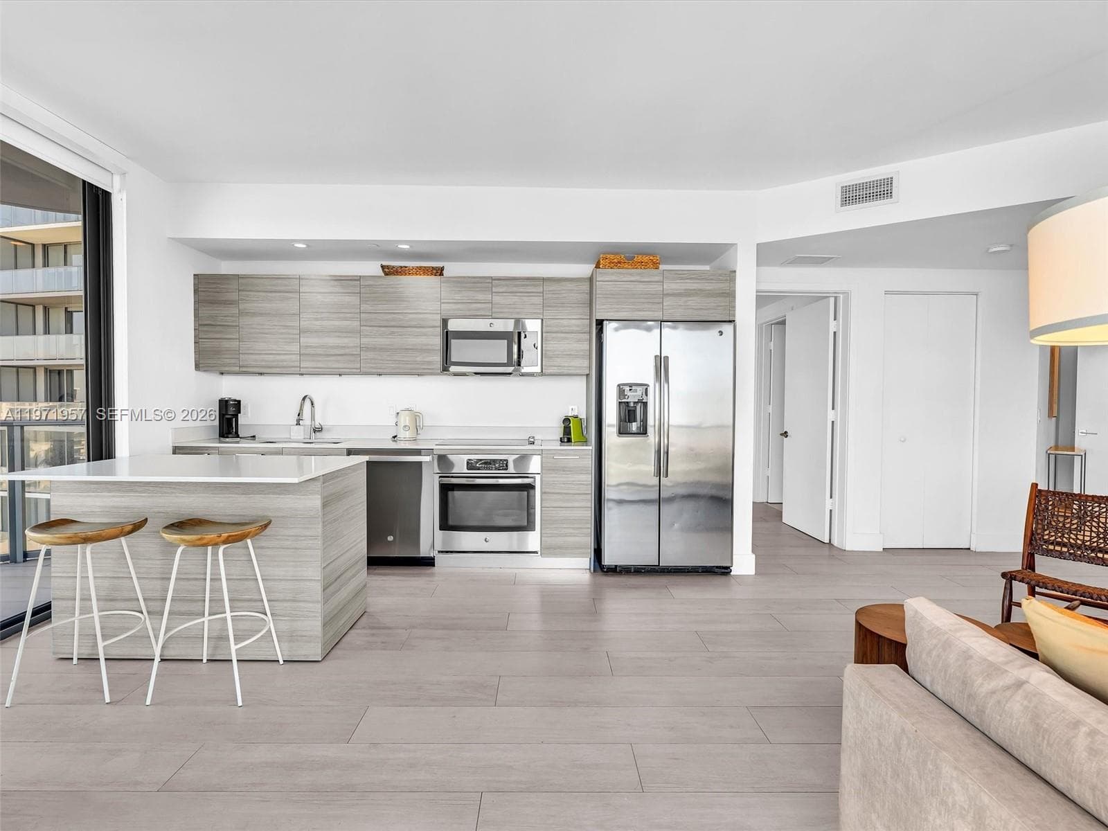 121 NE 34th St # 2016, Miami FL 33137 — 30