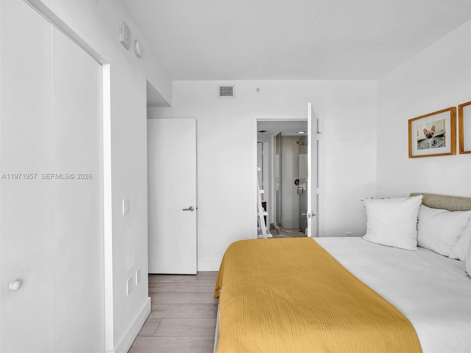 121 NE 34th St # 2016, Miami FL 33137 — 38