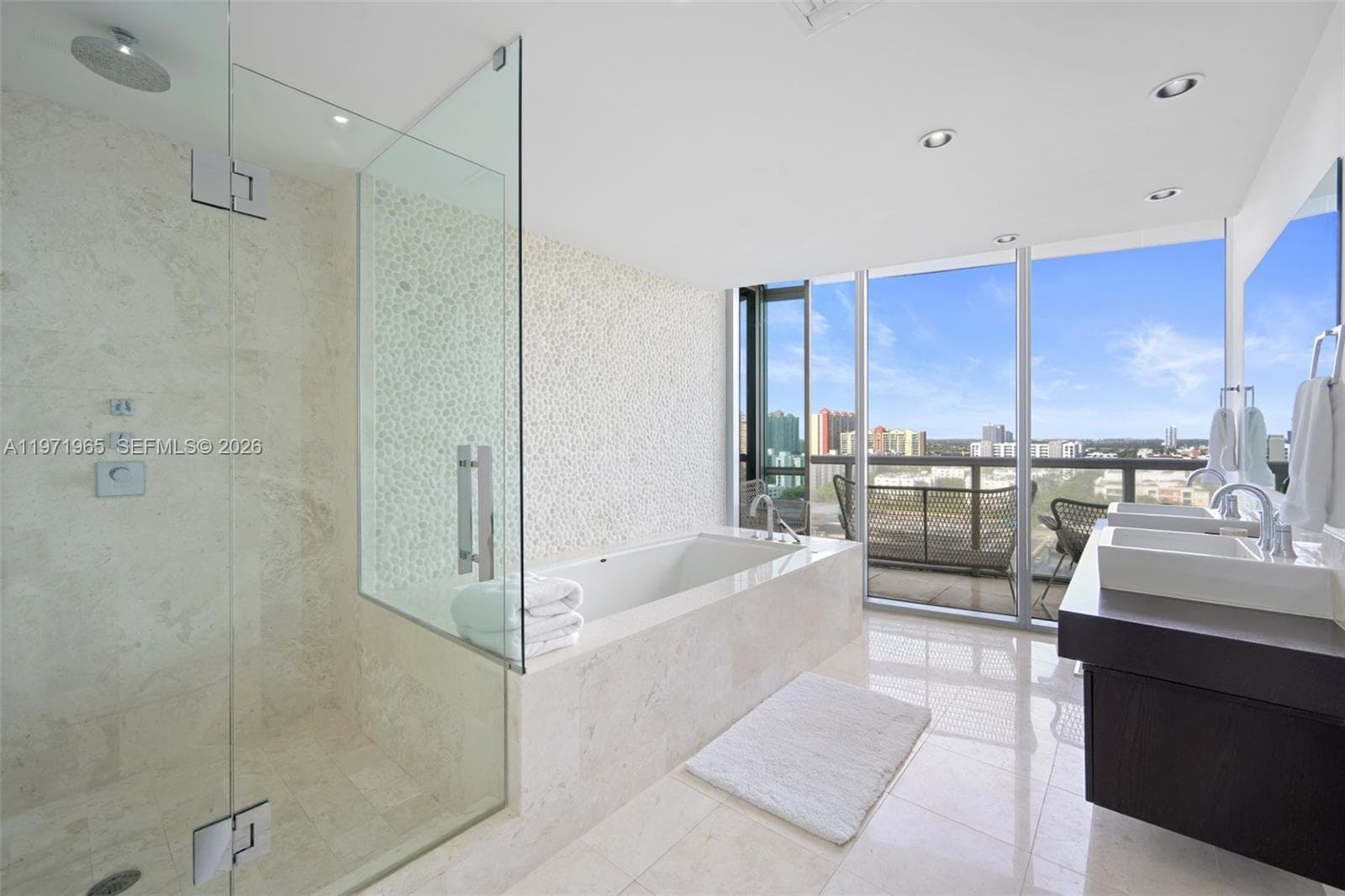 17121 Collins Ave # 1508, Sunny Isles Beach FL 33160 — 23