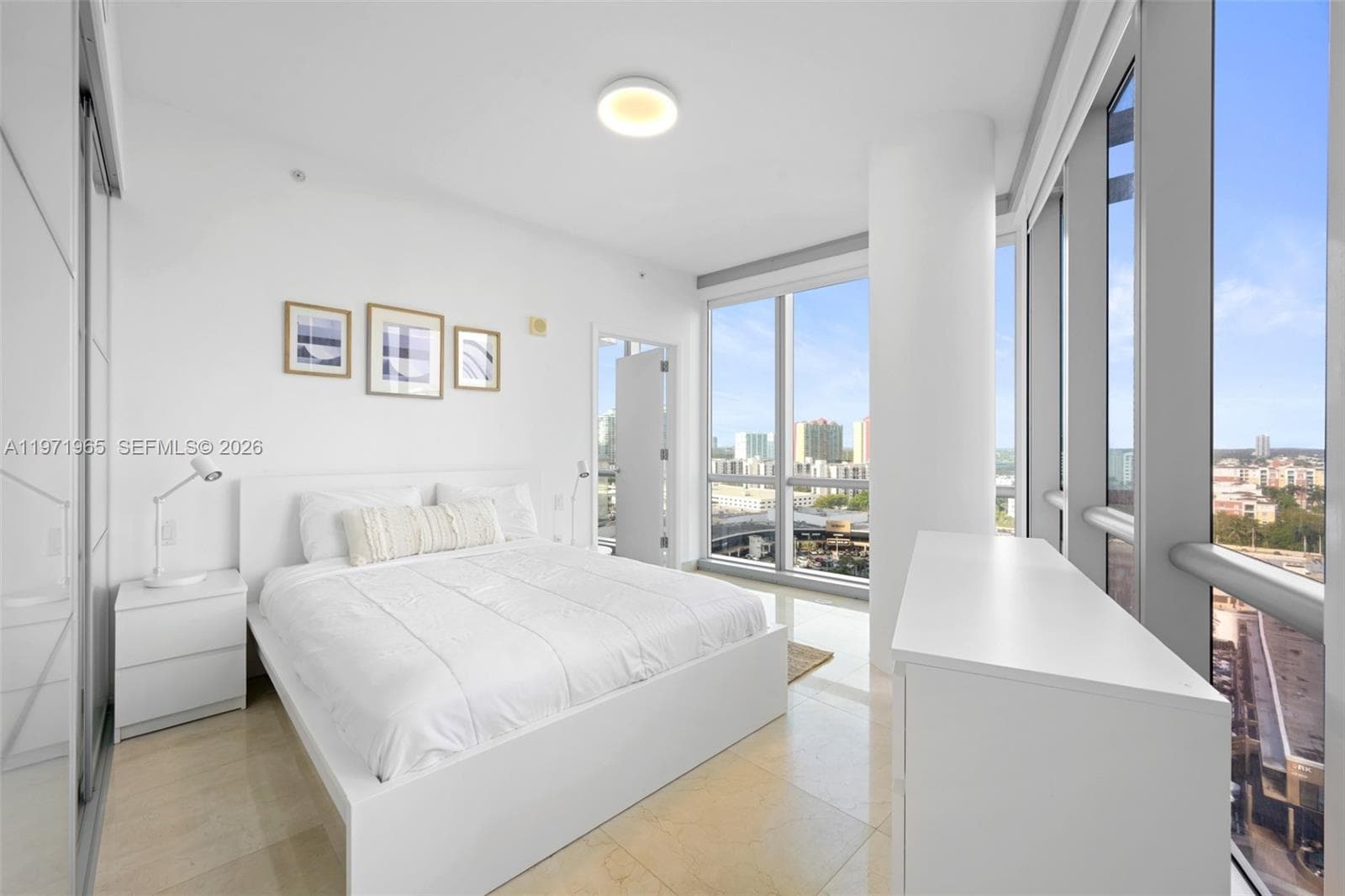 17121 Collins Ave # 1508, Sunny Isles Beach FL 33160 — 16