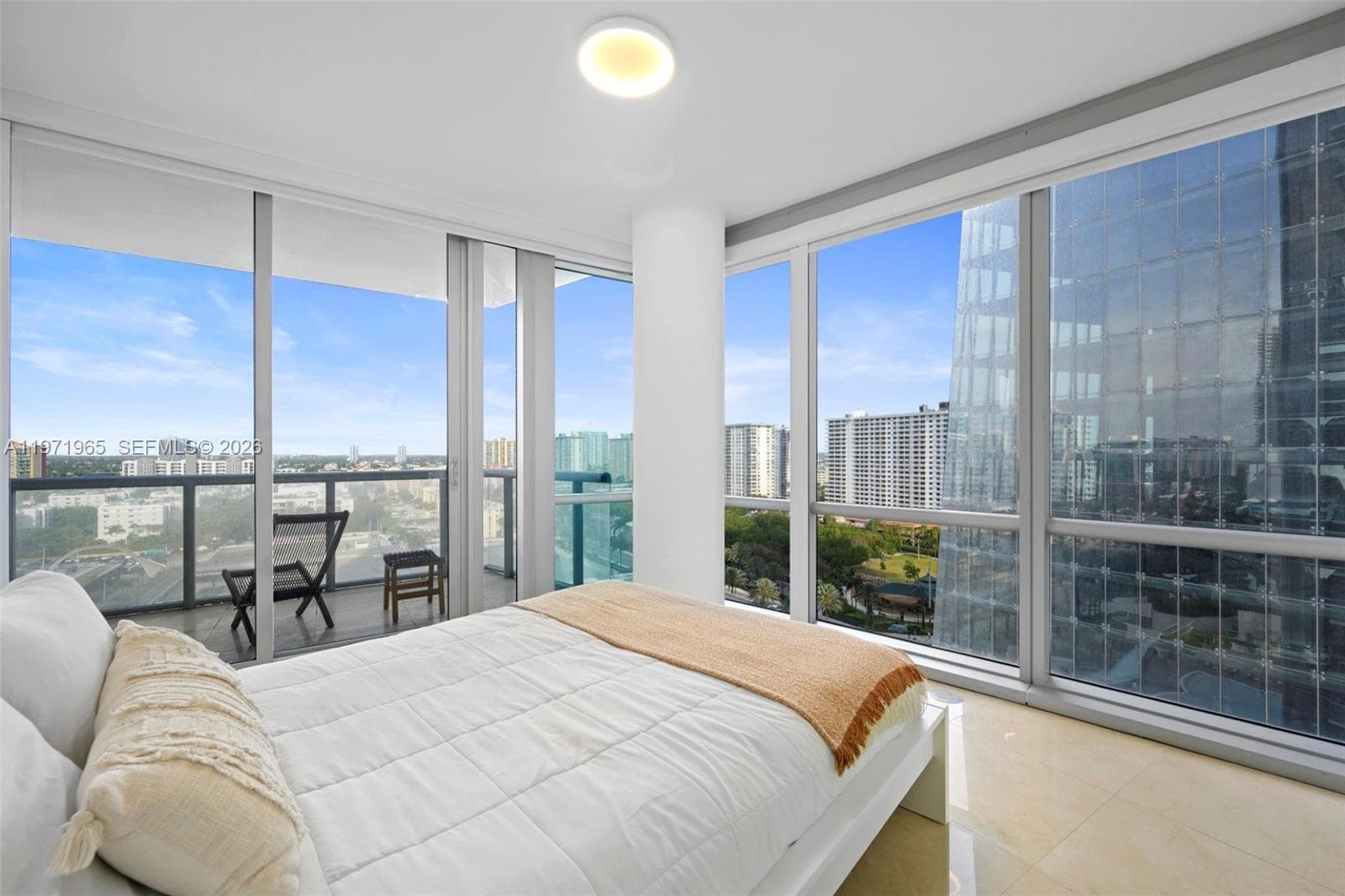 17121 Collins Ave # 1508, Sunny Isles Beach FL 33160 — 14