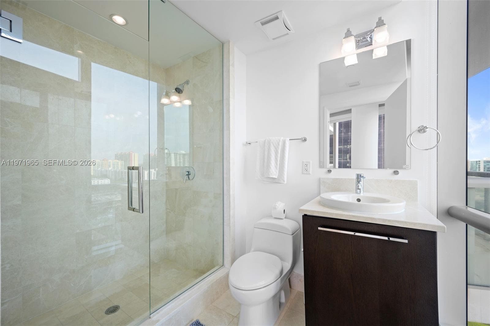 17121 Collins Ave # 1508, Sunny Isles Beach FL 33160 — 18