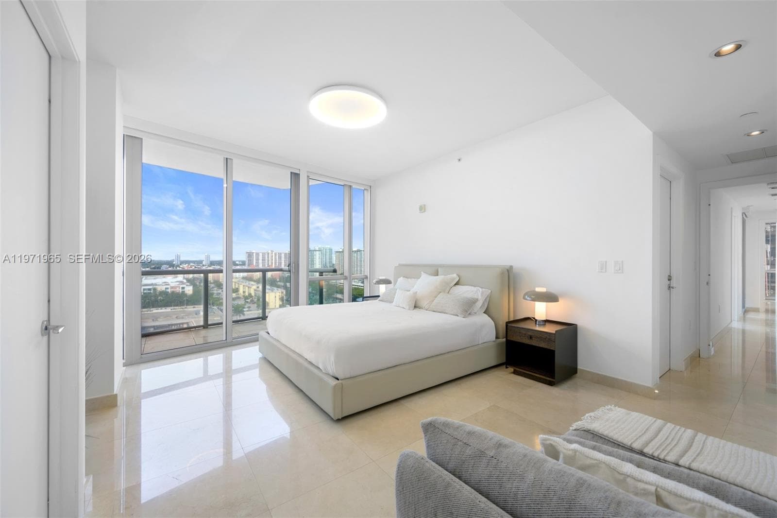 17121 Collins Ave # 1508, Sunny Isles Beach FL 33160 — 21