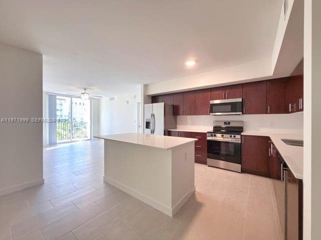 11239 NW 4th Ter # 612, Sweetwater FL 33172 — 3