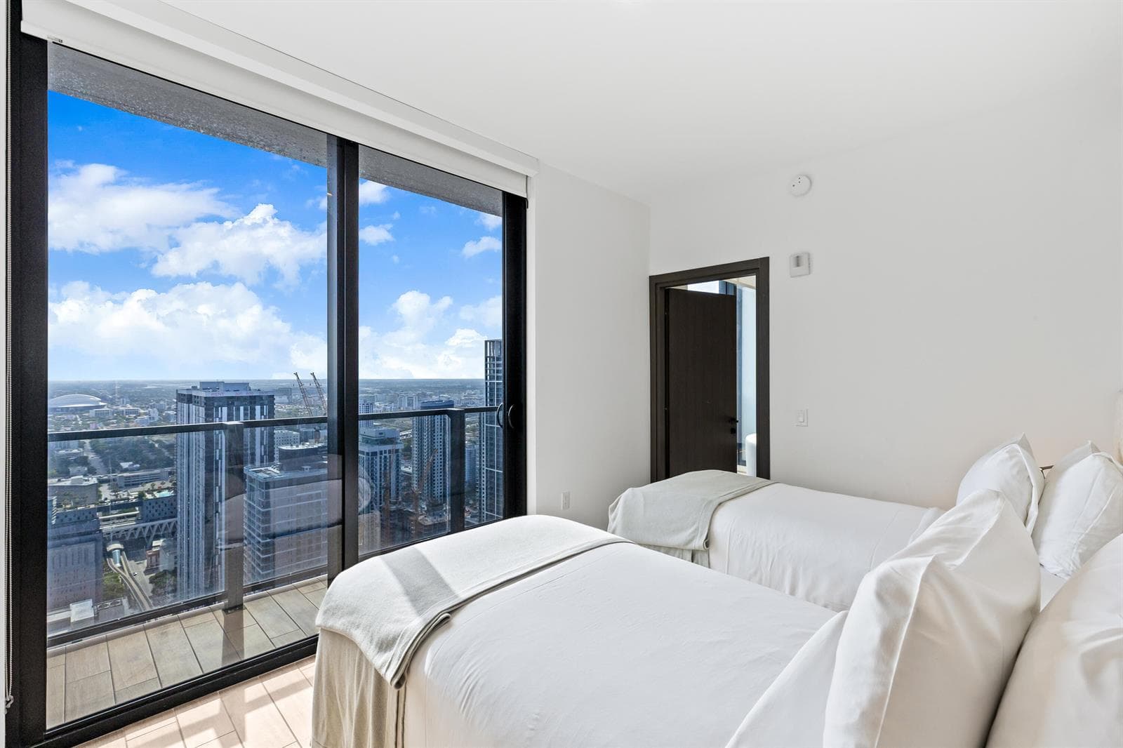398 NE 5th Street # 4618, Miami FL 33132 — 21
