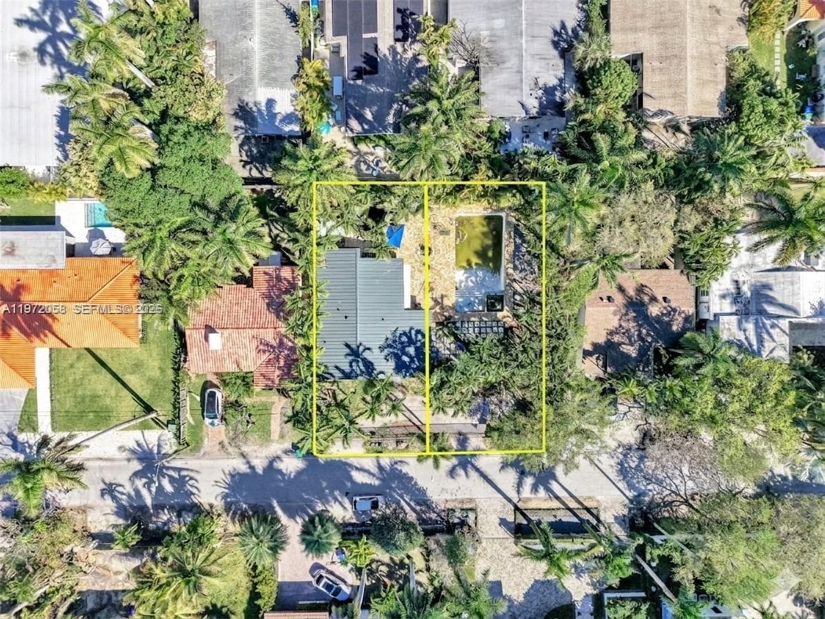 1025 NE 84th St, Miami FL 33138 — 1