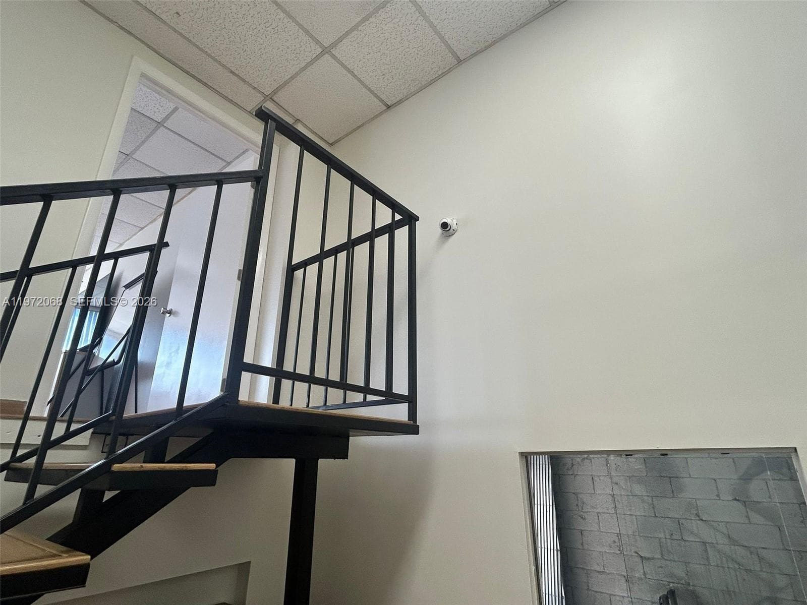 6910 NW 50th St # 1, Miami FL 33195 — 35