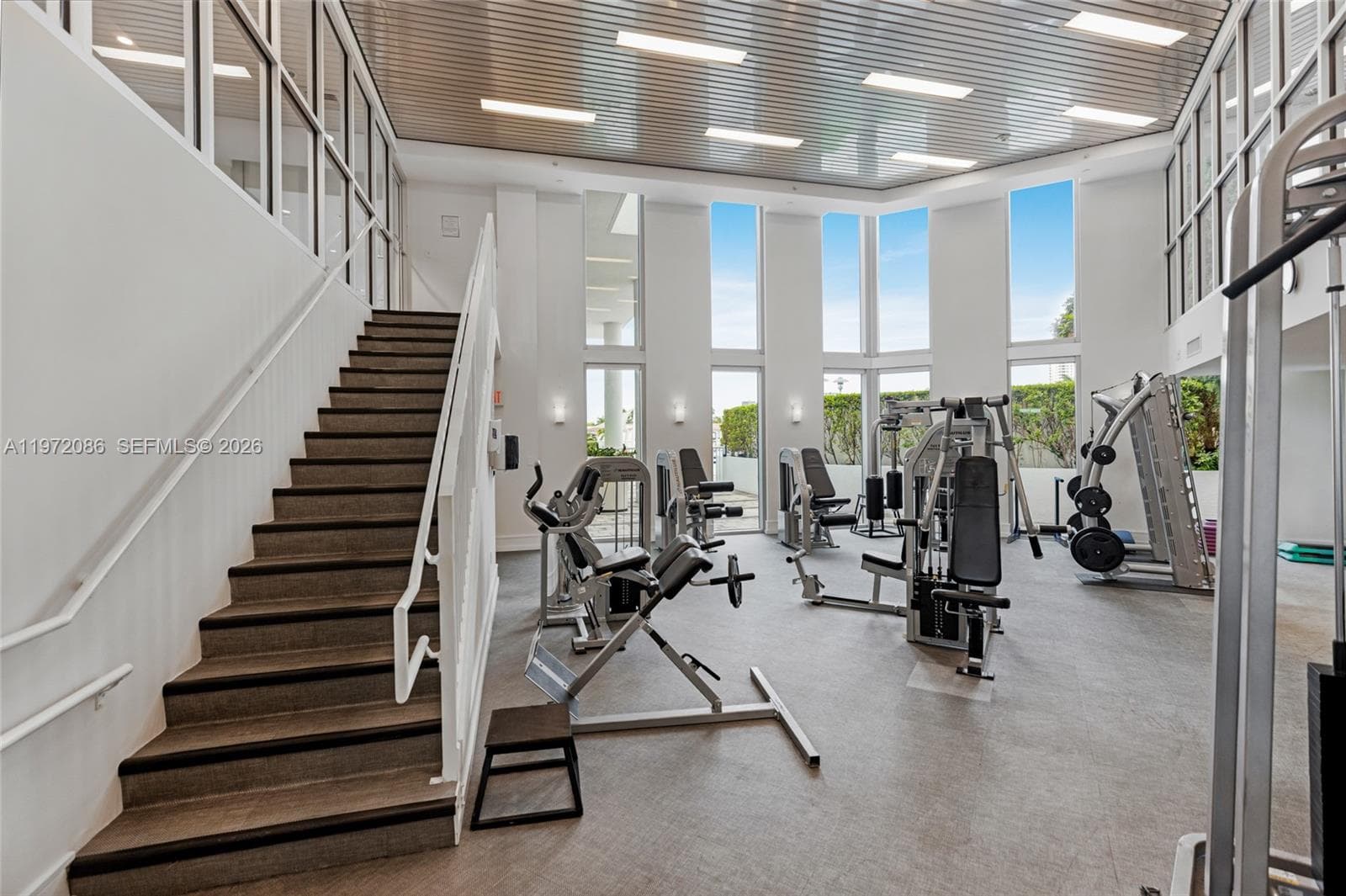 3131 NE 188th St # 910, Aventura FL 33180 — 30