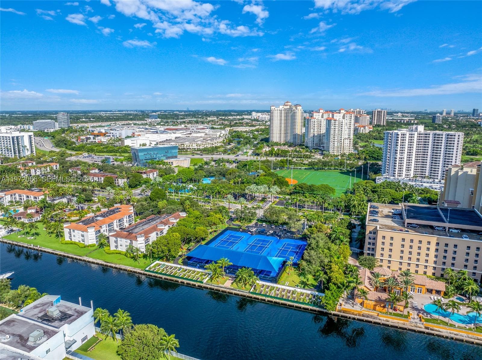 3131 NE 188th St # 910, Aventura FL 33180 — 34