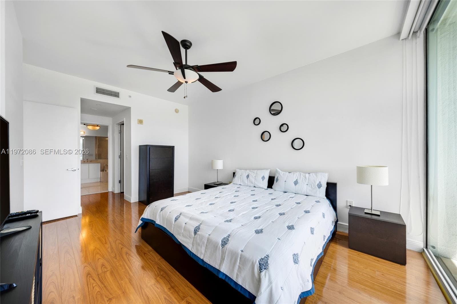3131 NE 188th St # 910, Aventura FL 33180 — 14
