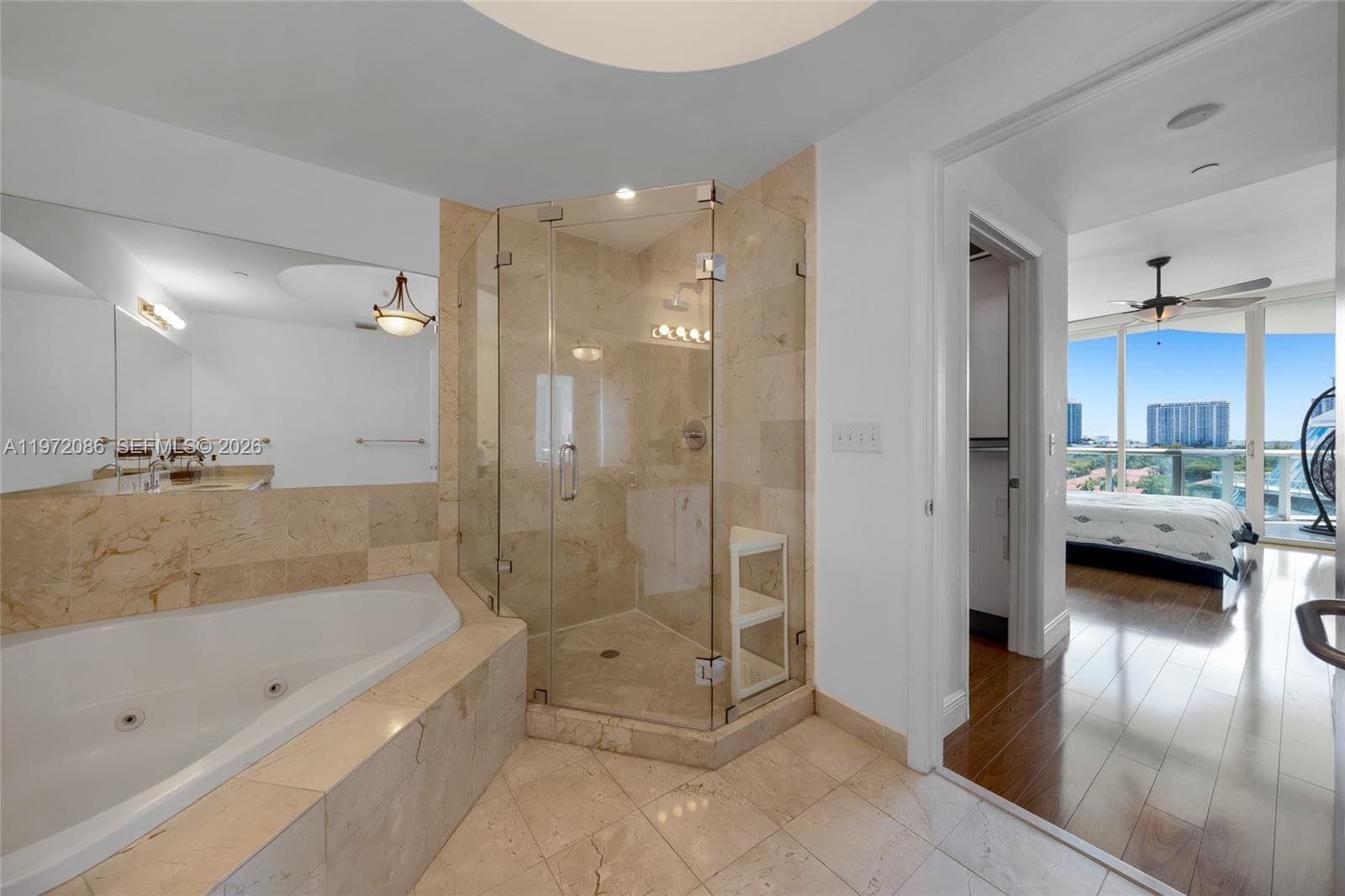 3131 NE 188th St # 910, Aventura FL 33180 — 18