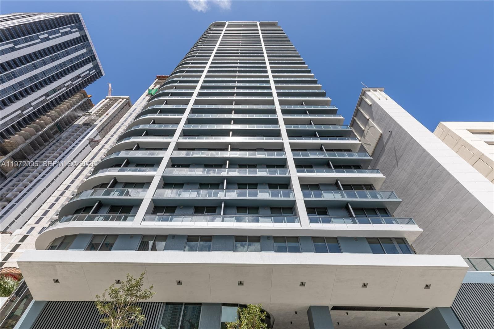121 Northeast 5th Street # 510, Miami FL 33132 — 52