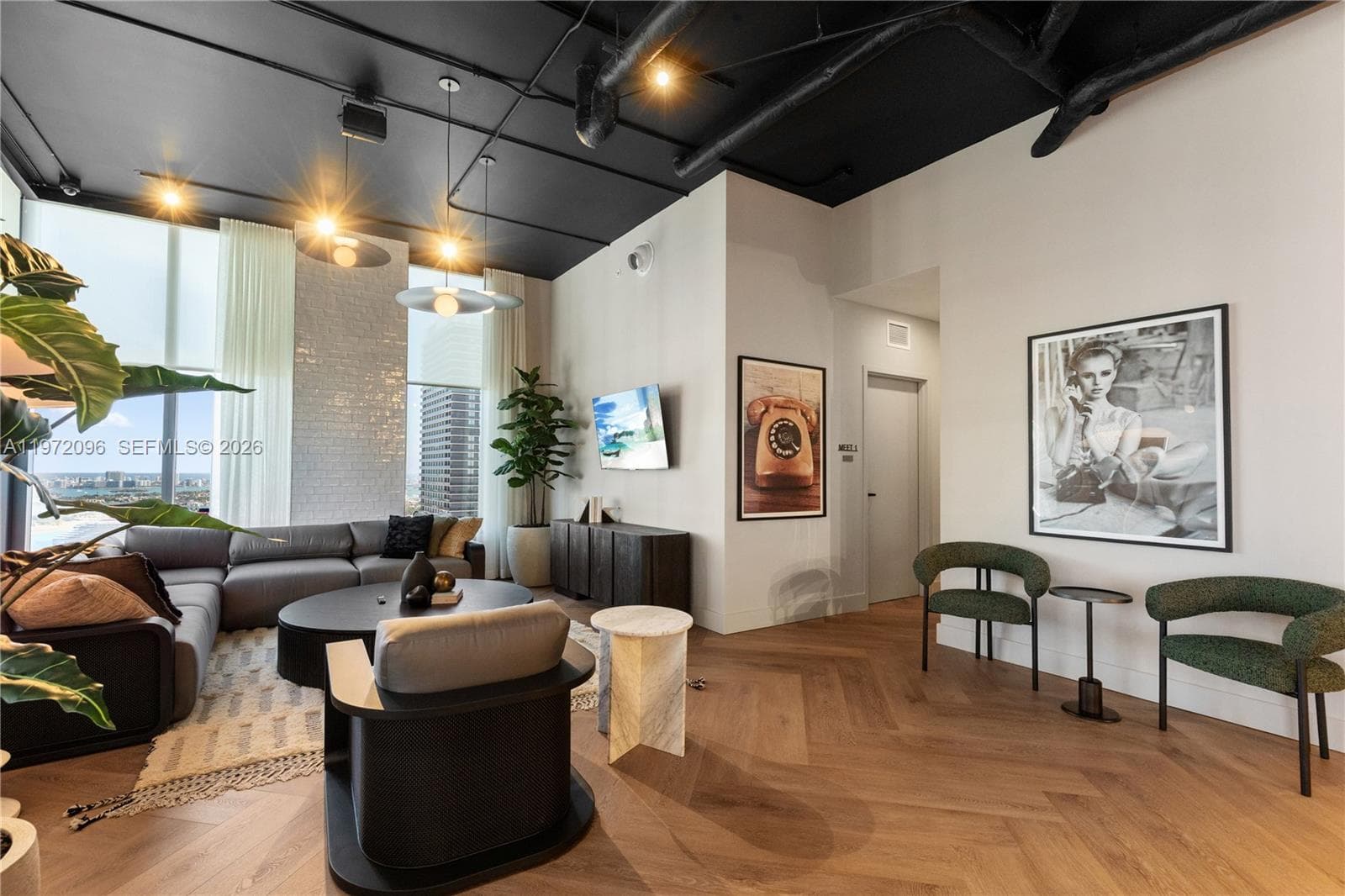 121 Northeast 5th Street # 510, Miami FL 33132 — 30