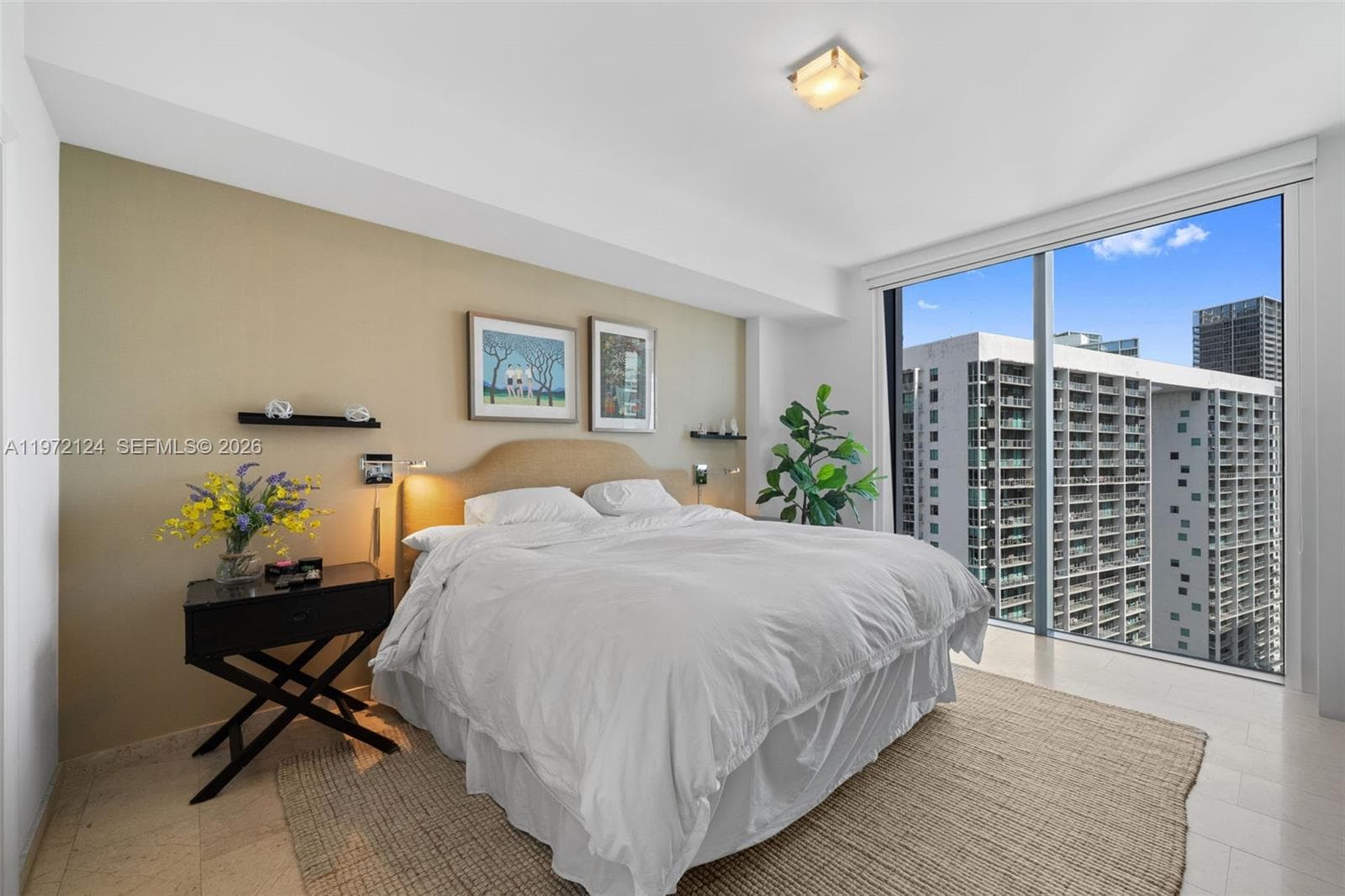 68 SE 6th St # 3209, Miami FL 33131 — 13