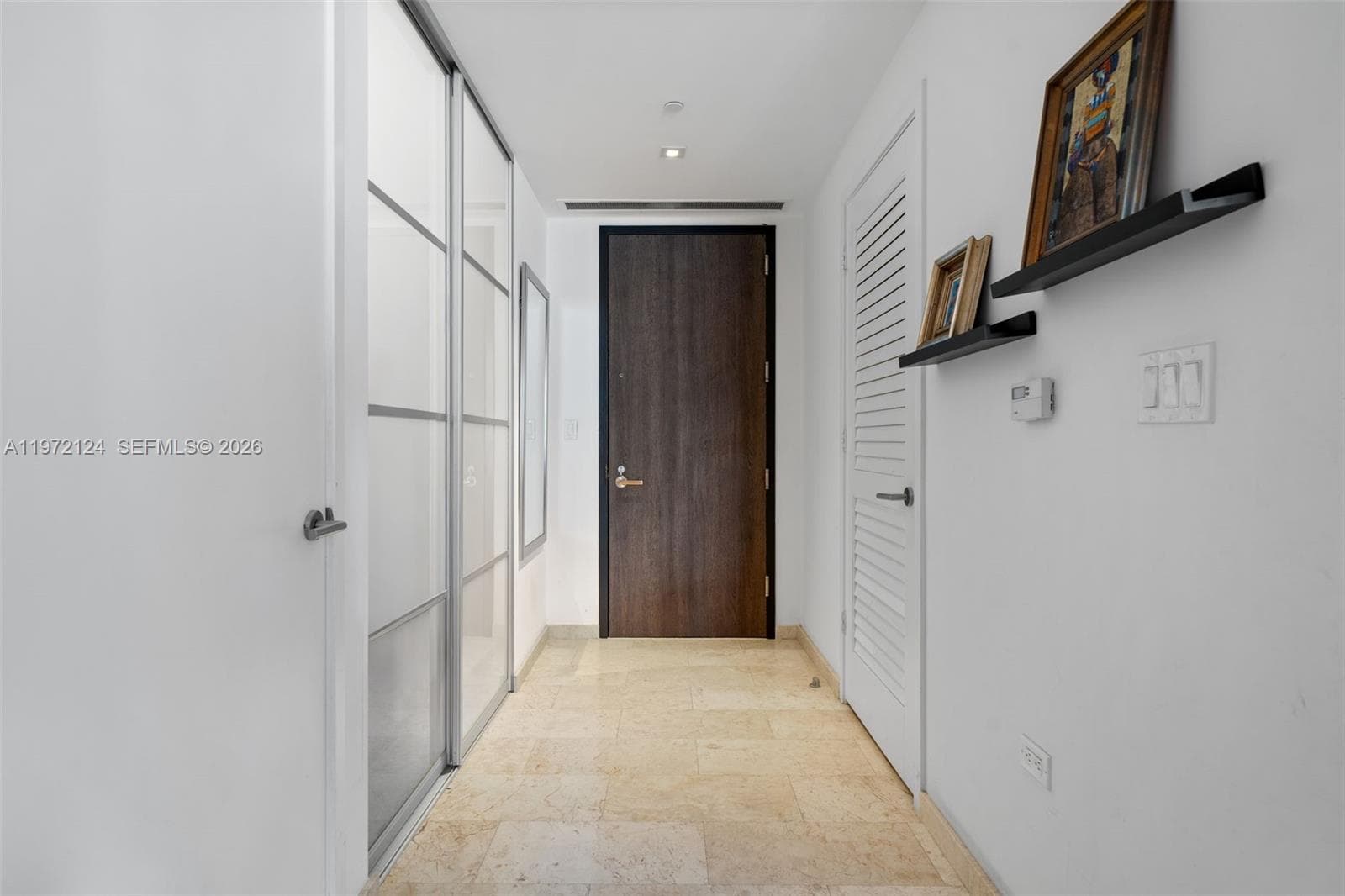 68 SE 6th St # 3209, Miami FL 33131 — 3