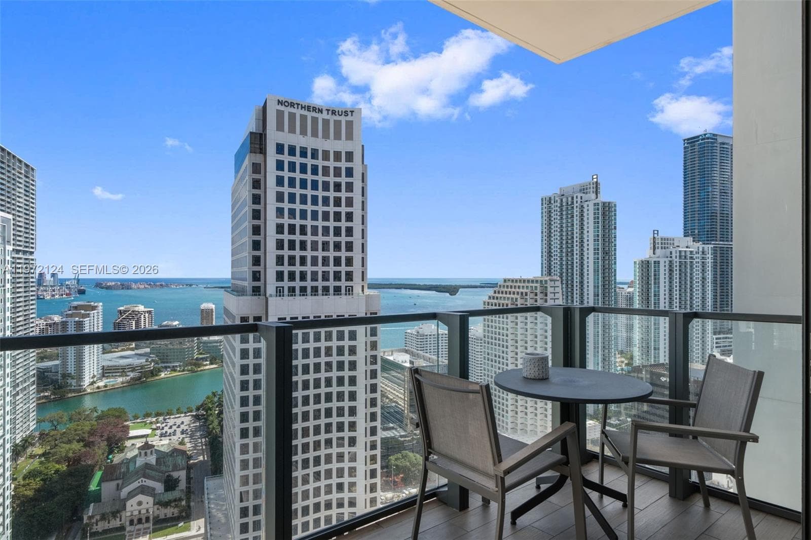 68 SE 6th St # 3209, Miami FL 33131 — 1