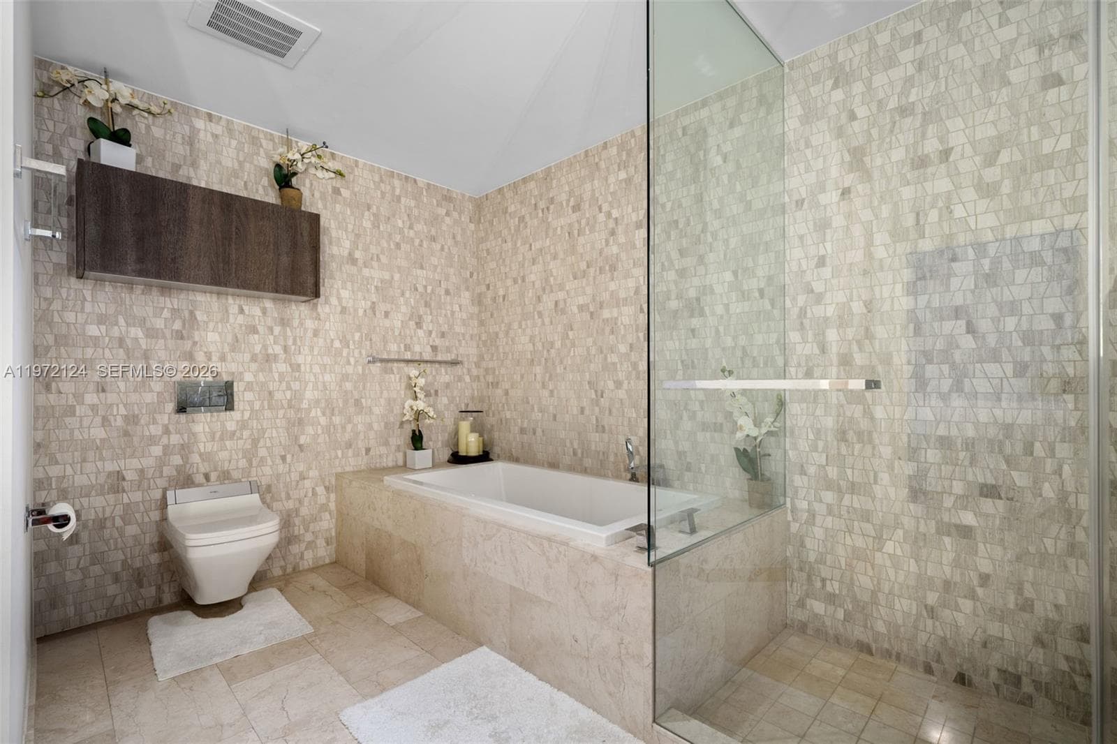 68 SE 6th St # 3209, Miami FL 33131 — 15