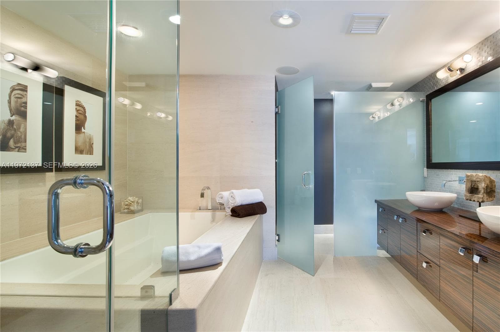 5875 Collins Ave # 1008, Miami Beach FL 33140 — 17