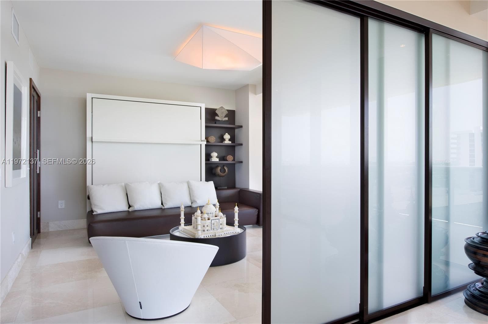 5875 Collins Ave # 1008, Miami Beach FL 33140 — 7