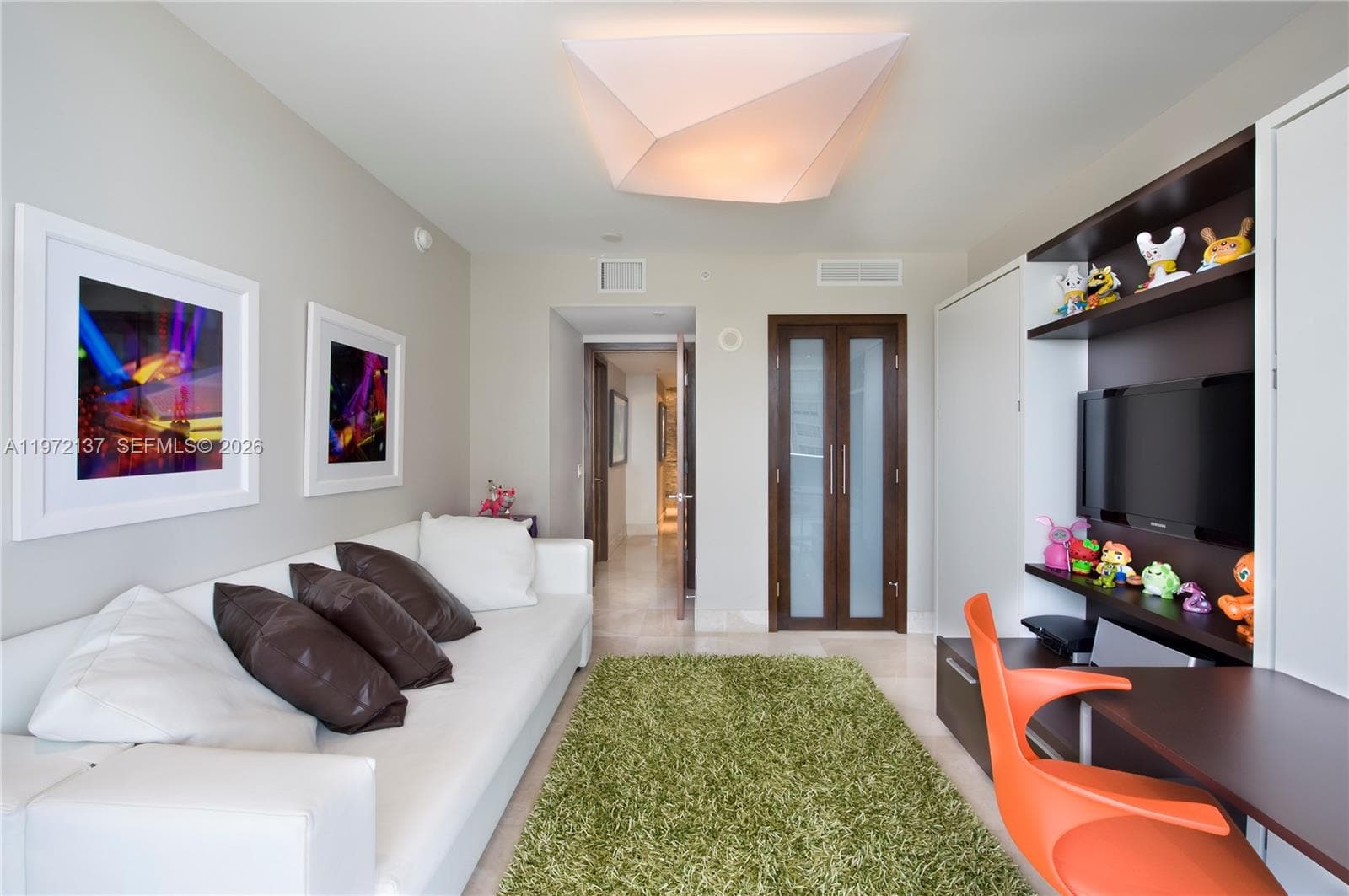 5875 Collins Ave # 1008, Miami Beach FL 33140 — 19