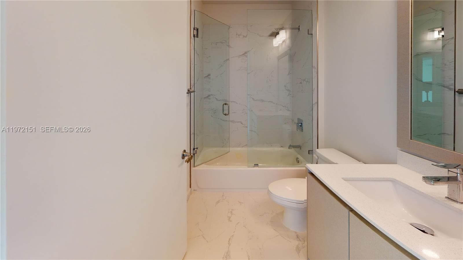 2555 NE 193rd St # 2224, Miami FL 33180 — 18