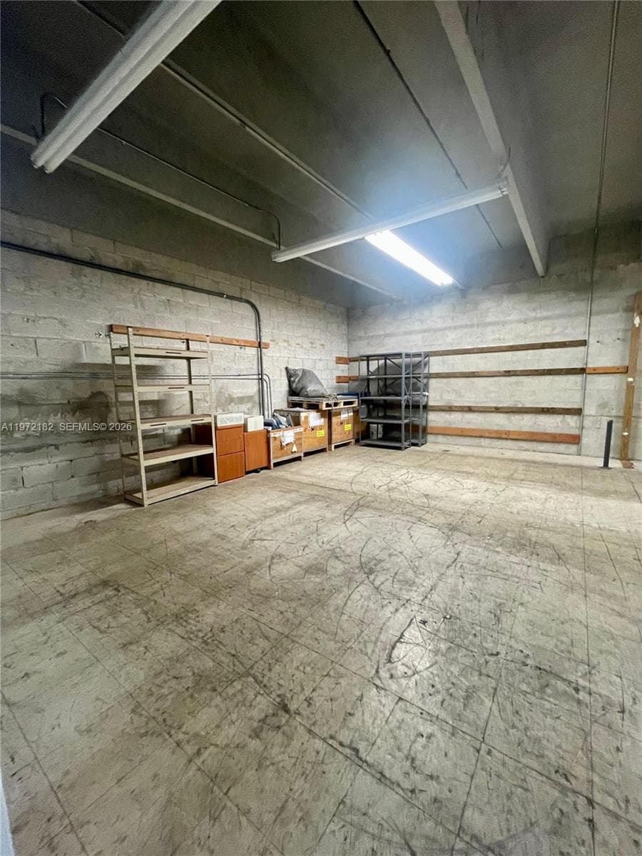 3100 Milam Dairy Rd # 112, Miami FL 33122 — 22