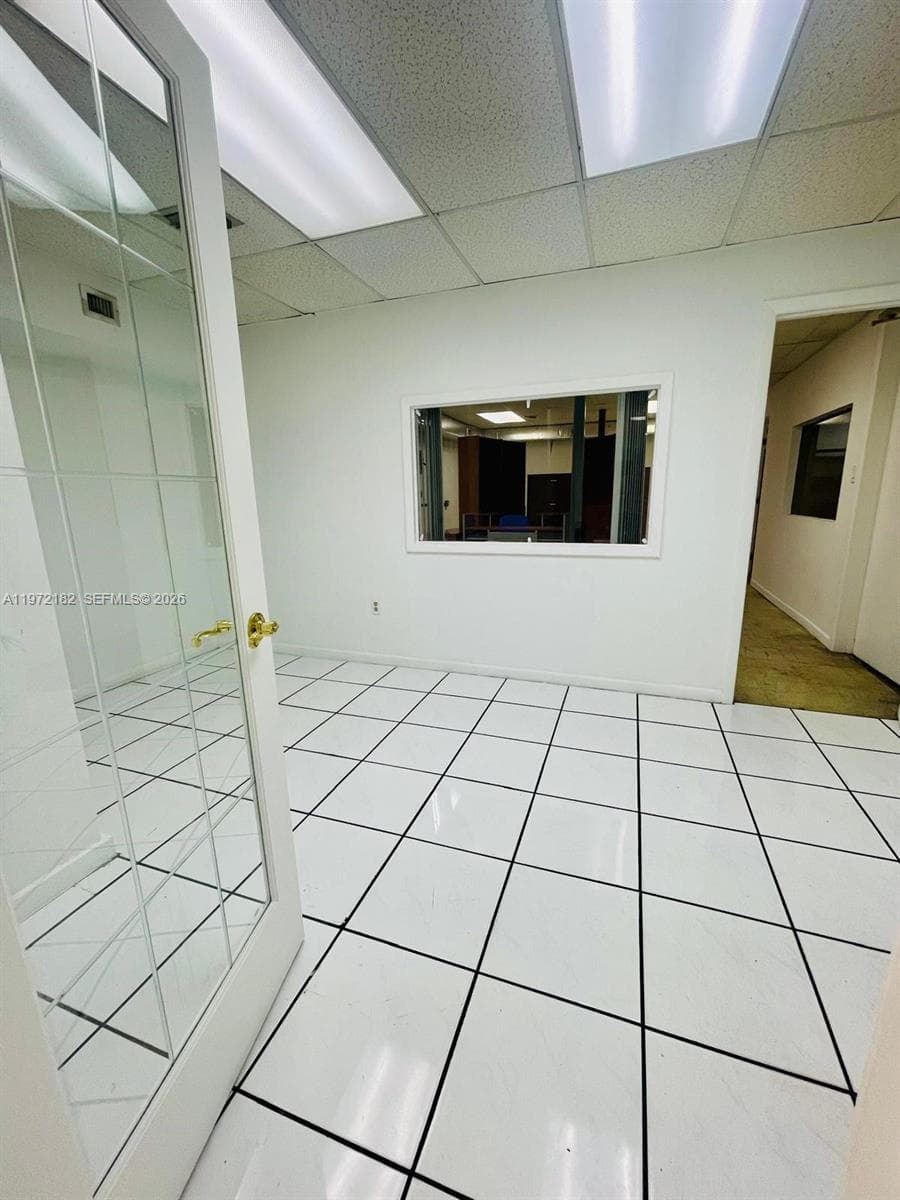 3100 Milam Dairy Rd # 112, Miami FL 33122 — 5