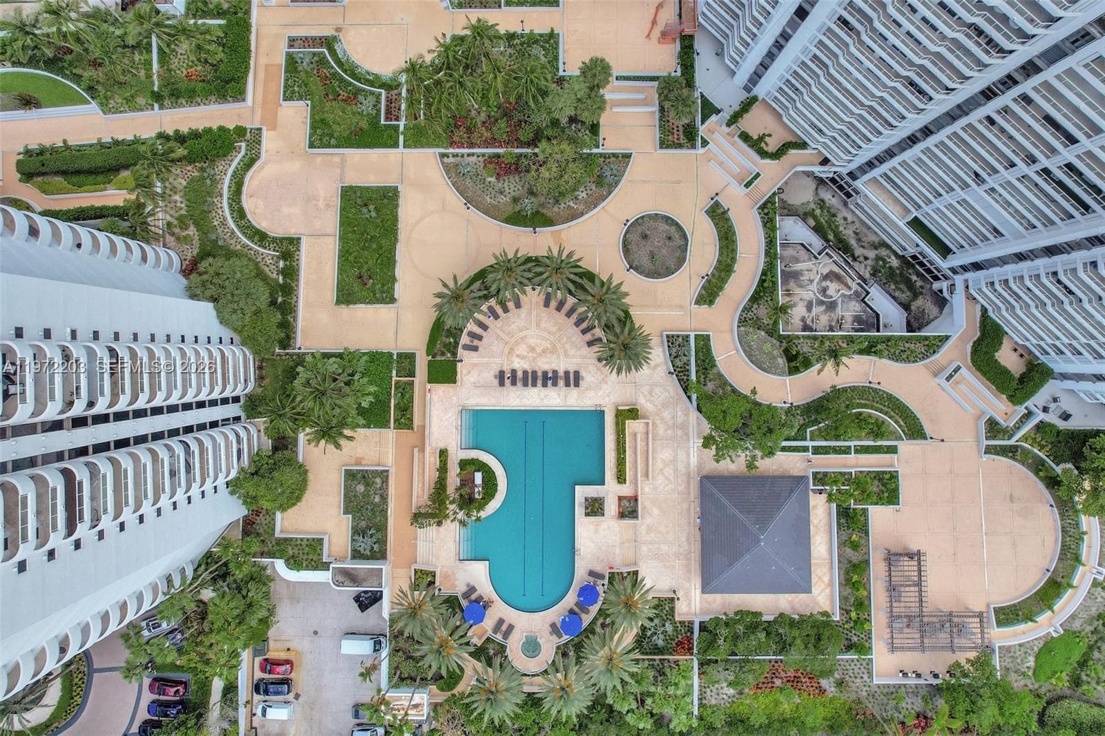 21200 Point Pl, Aventura FL 33180 — 70