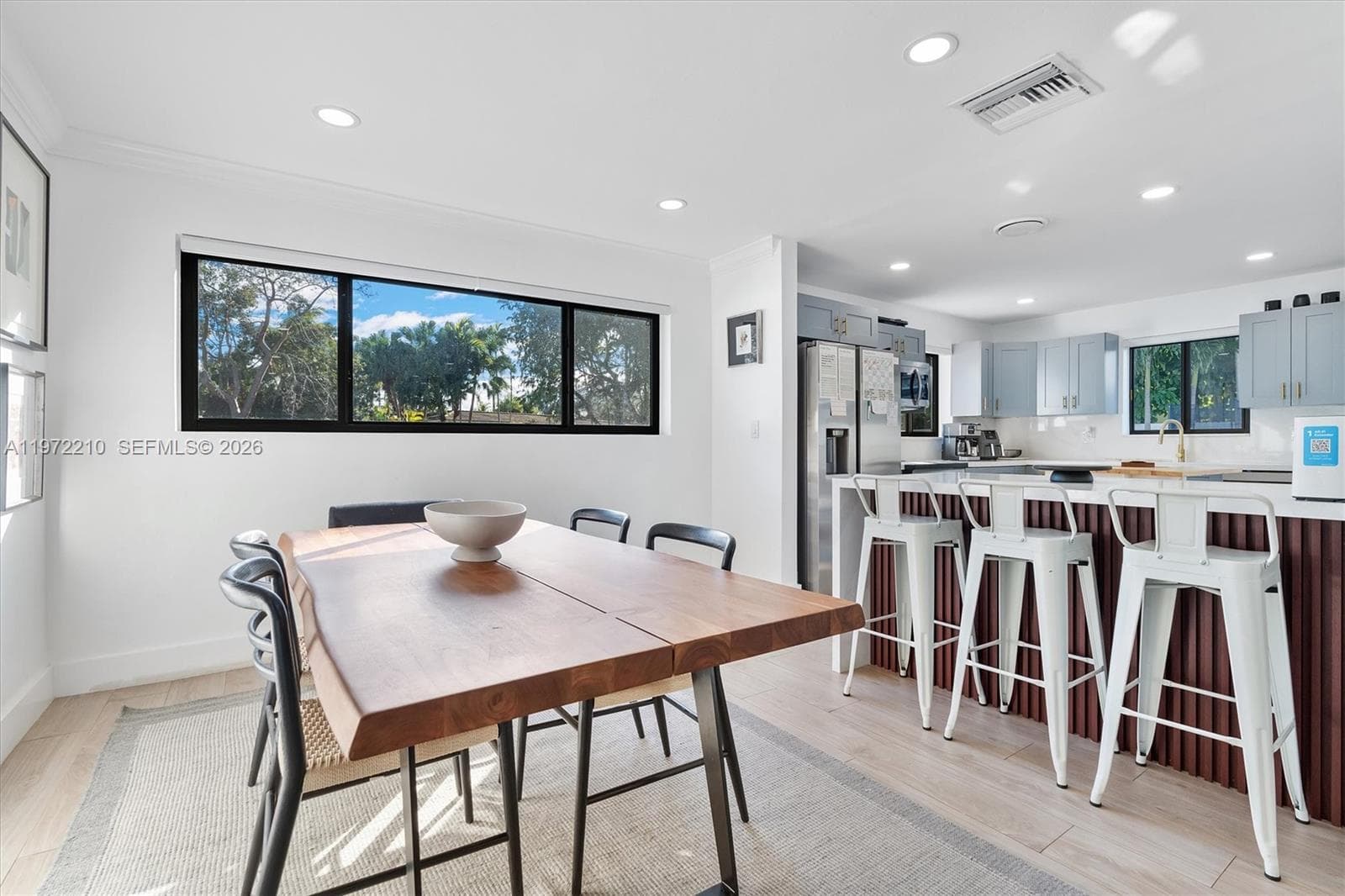 8201 SW 151st St, Palmetto Bay FL 33158 — 6