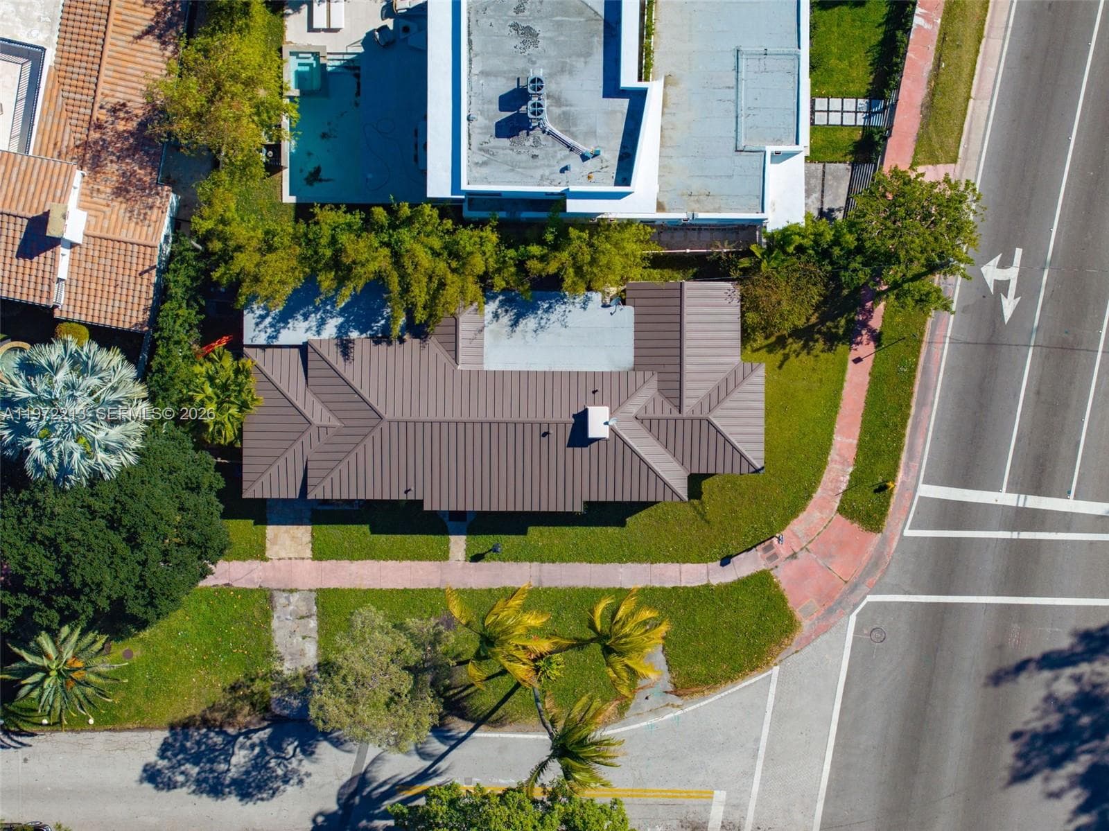 6311 La Gorce Dr, Miami Beach FL 33141 — 8