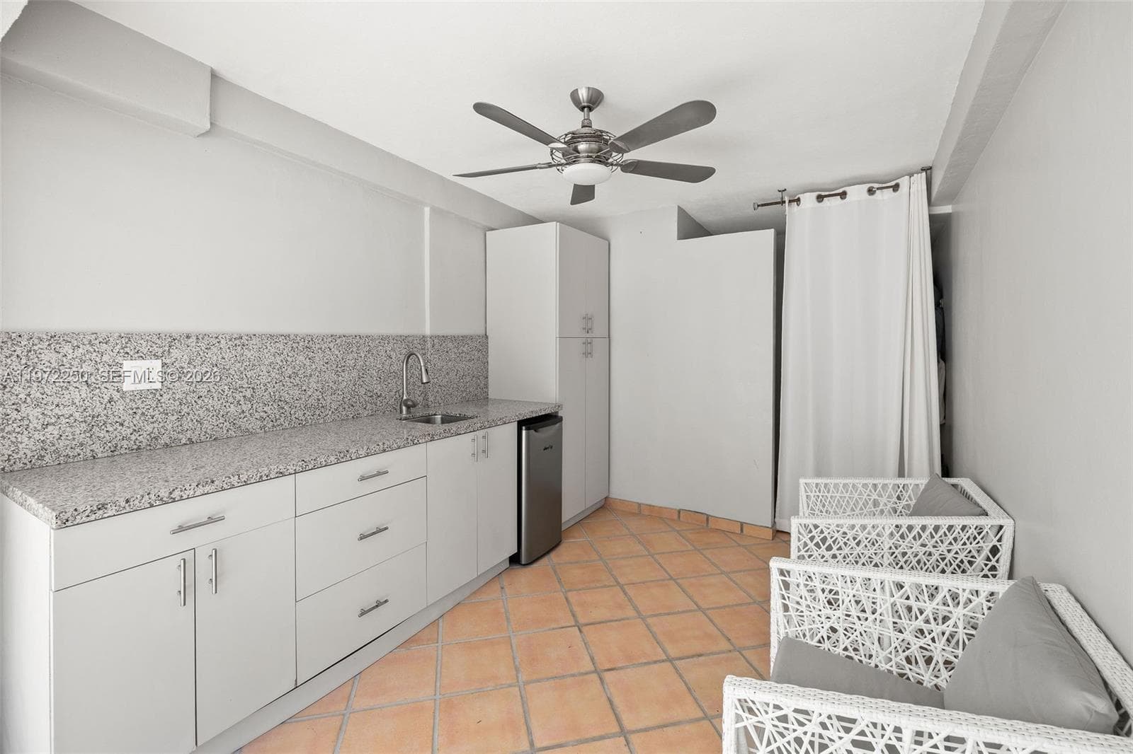 4925 Collins Ave, Miami Beach FL 33140 — 5