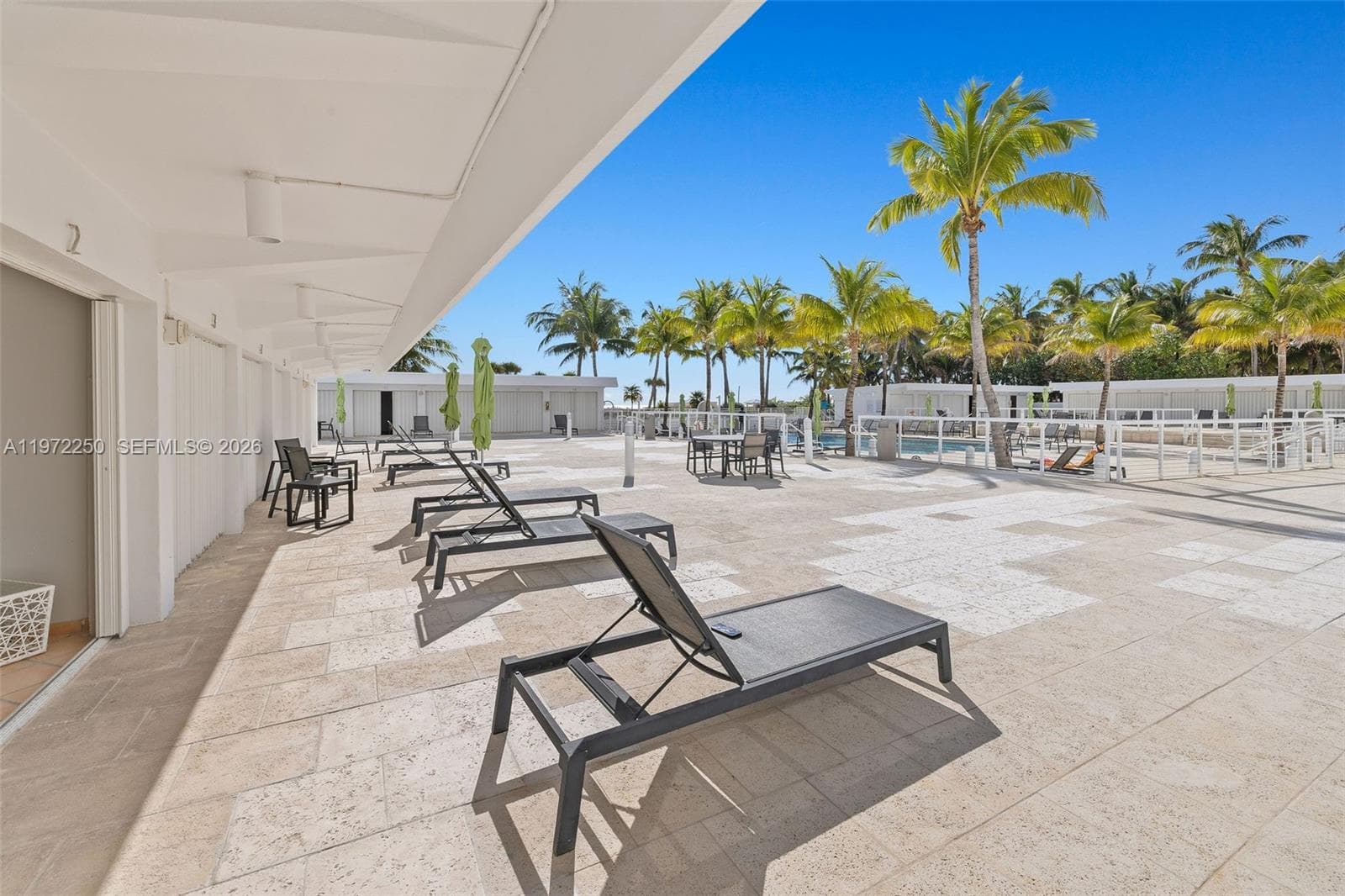 4925 Collins Ave, Miami Beach FL 33140 — 11