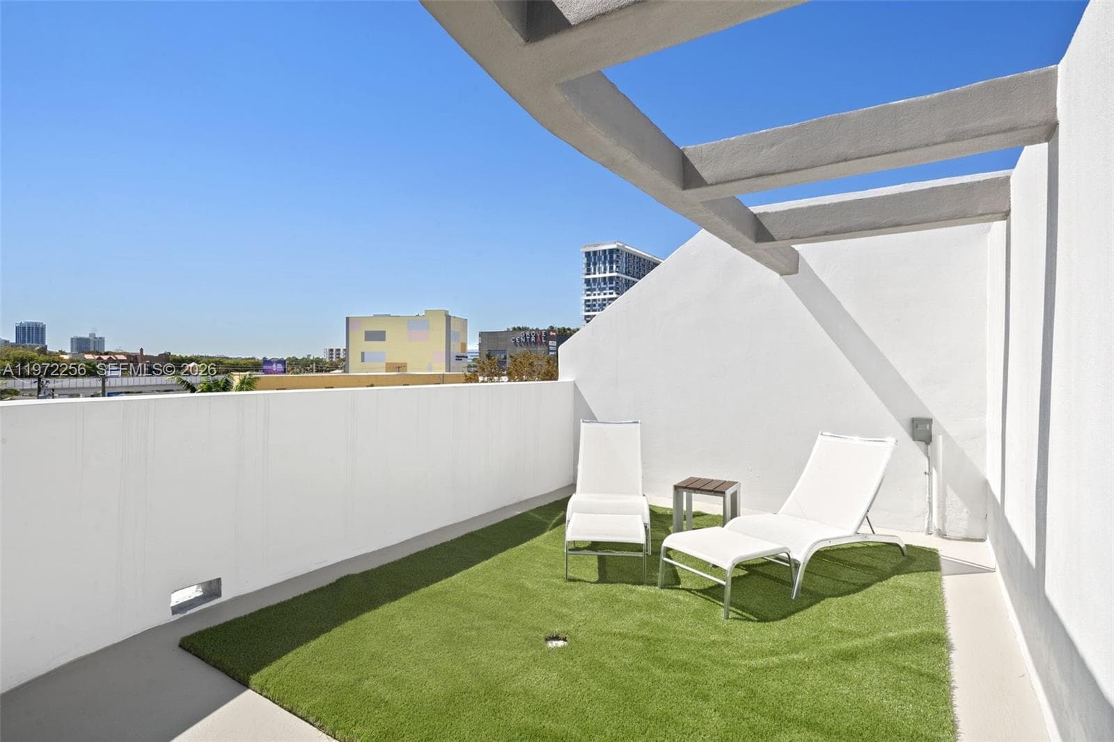 2688 SW 25th Ave. # 1, Miami FL 33133 — 19