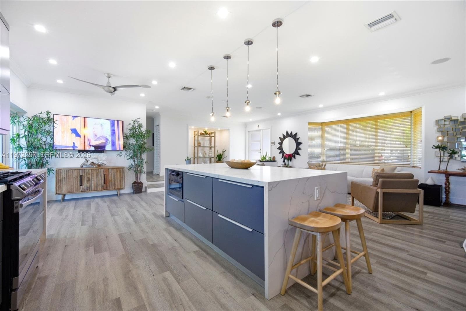 1871 NE 186th St, North Miami Beach FL 33179 — 18