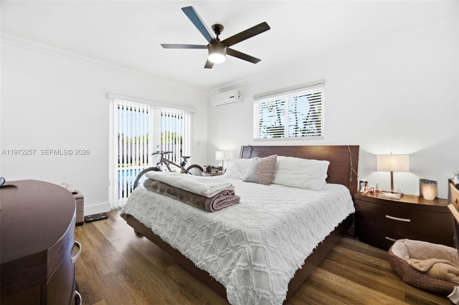 1871 NE 186th St, North Miami Beach FL 33179 — 19